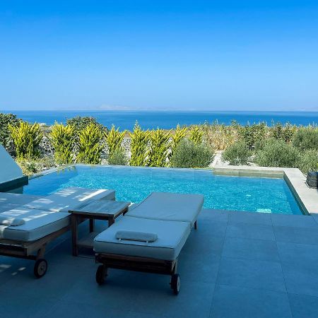Saint John Oia-Exclusive Private Heated Pool Villas Exterior photo