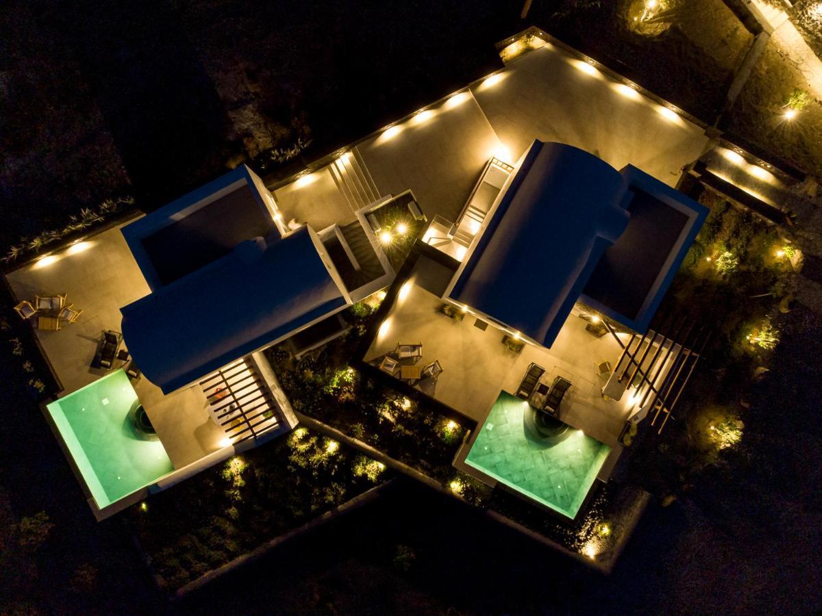 Saint John Oia-Exclusive Private Heated Pool Villas Exterior photo